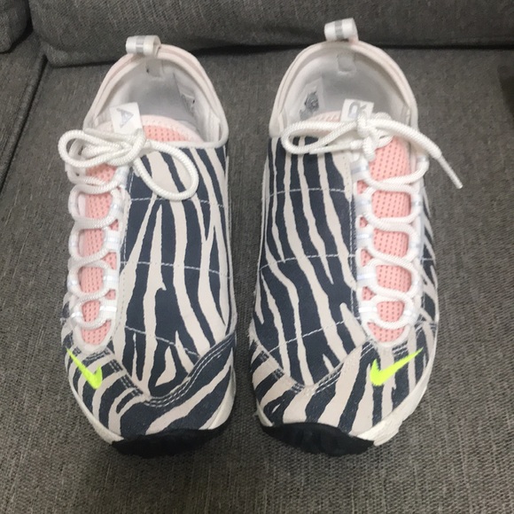 Nike X Olivia Kim Air Footscape No Cover Zebra Print Shoes - Picture 2 of 10